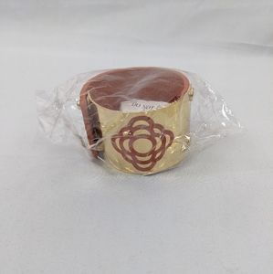 BRAND NEW PARKER DANIELS " MODERNIST CUFF" BRACELET SIZE SMALL.